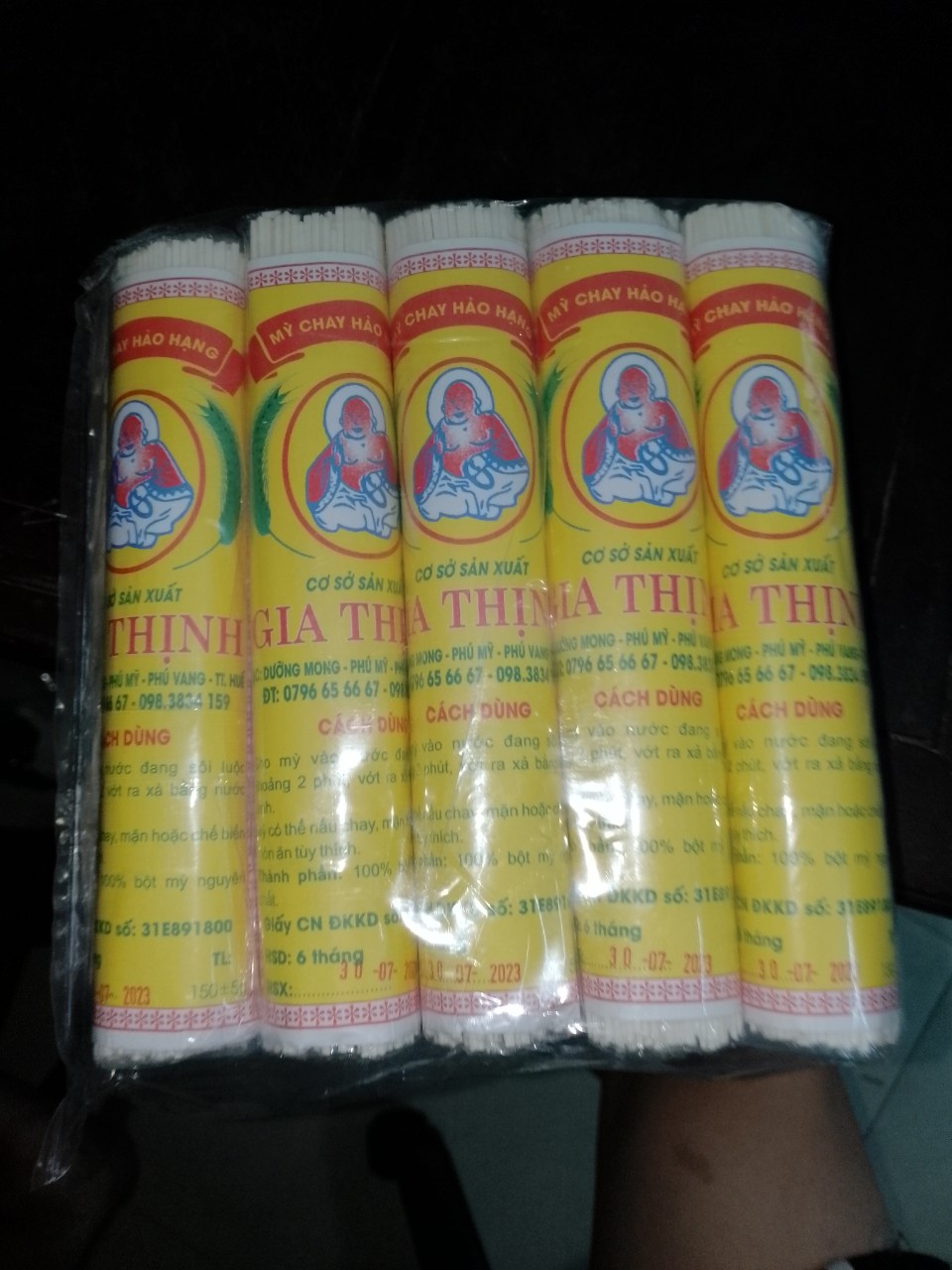 10 ống mì phật gia thịnh