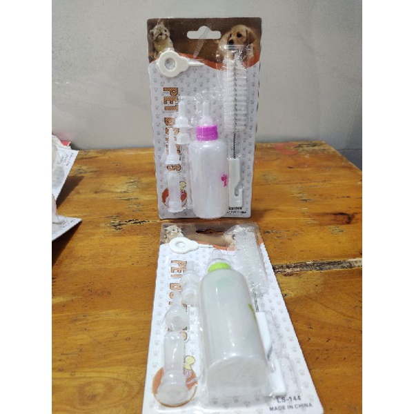 Bộ bình sữa dành cho chó mèo con.