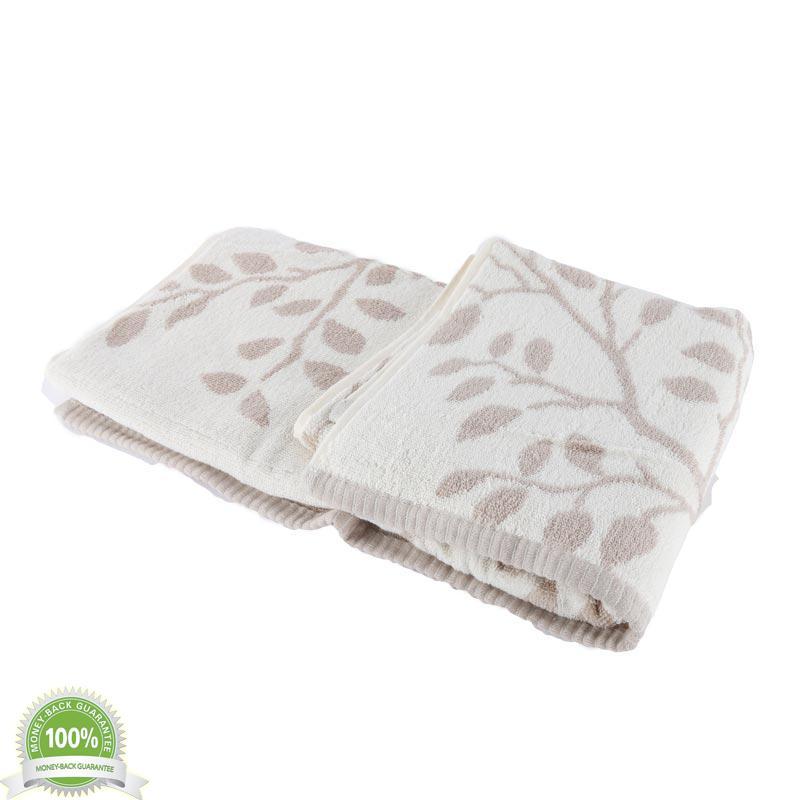 Khăn tắm organic hoa văn lá cây Topvalu 60X120 302G