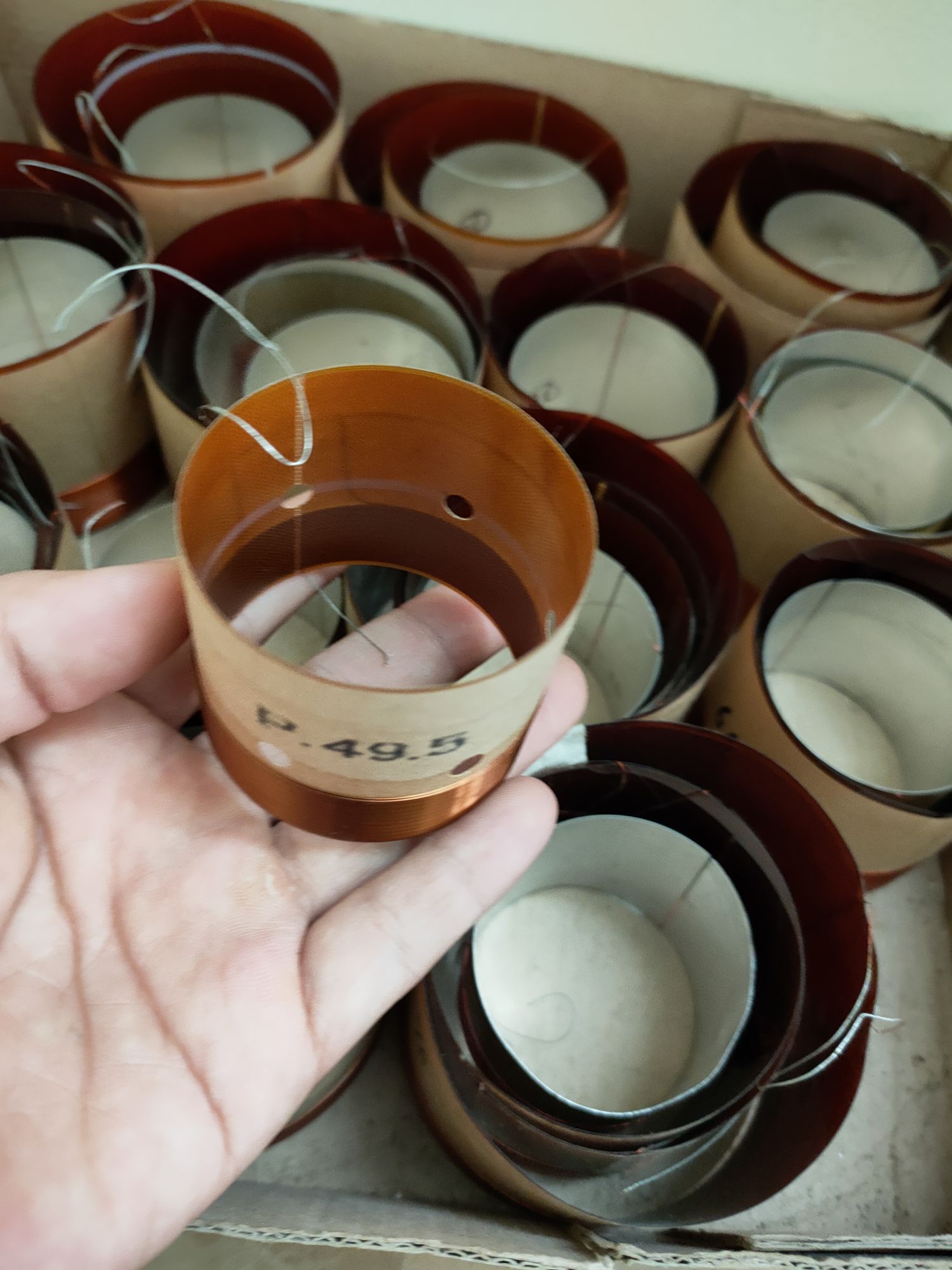 Côn loa 49.5-2 lớp