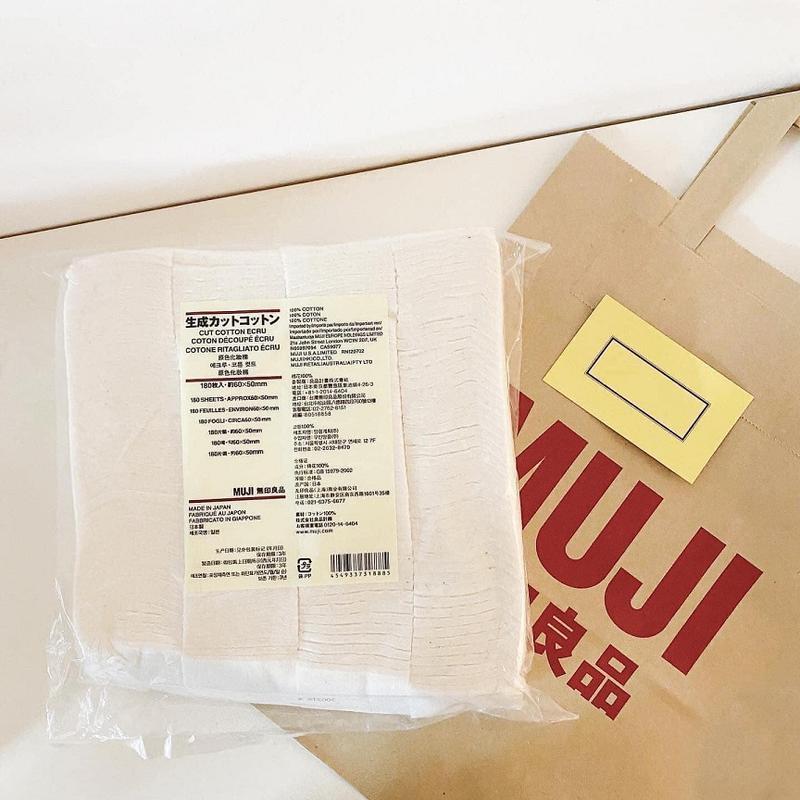 Bông tẩy trang Muji 180 miếng