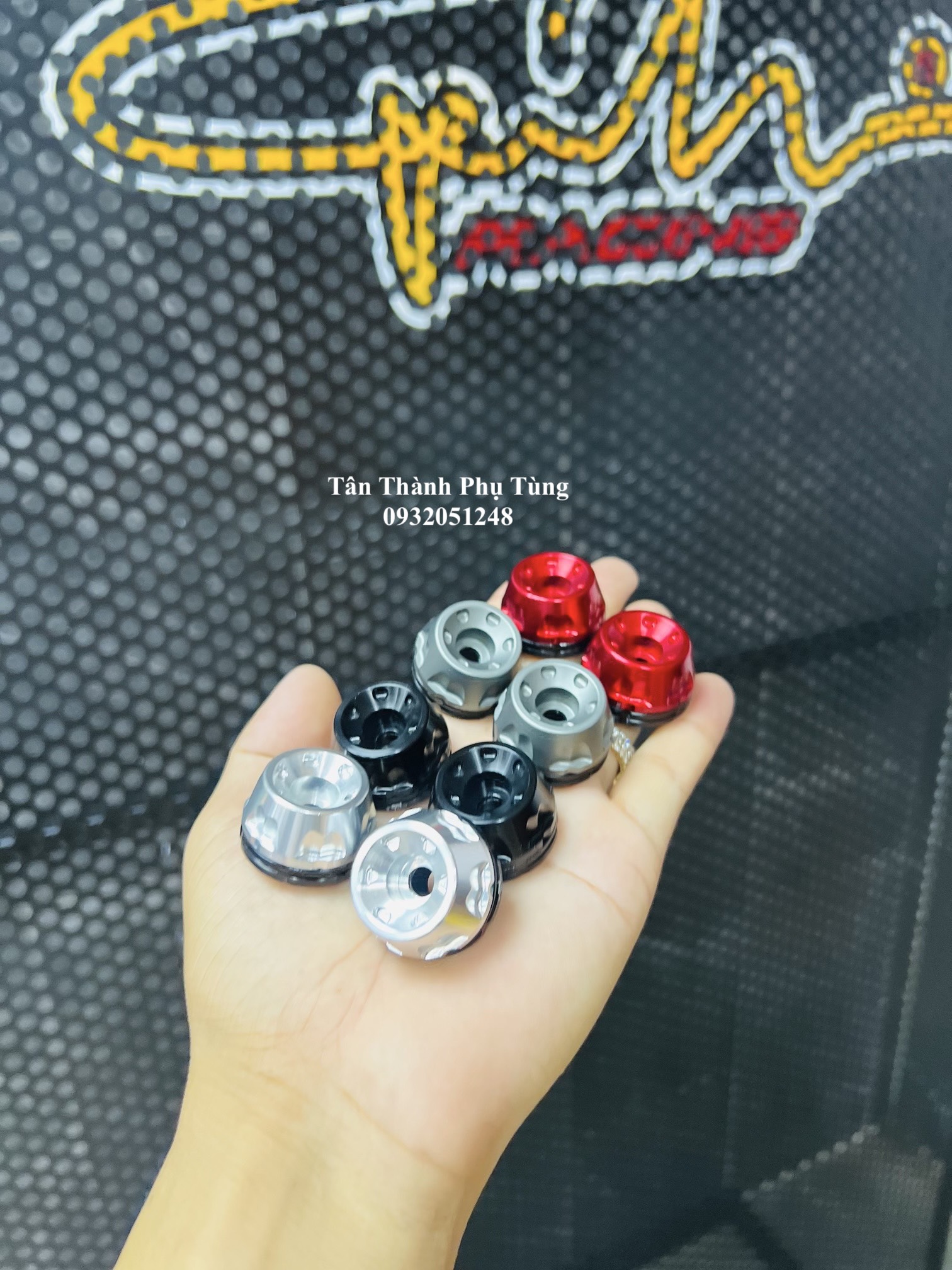 Gù nhôm CNC GH Racing mẫu V2 ( Sơn Q1)