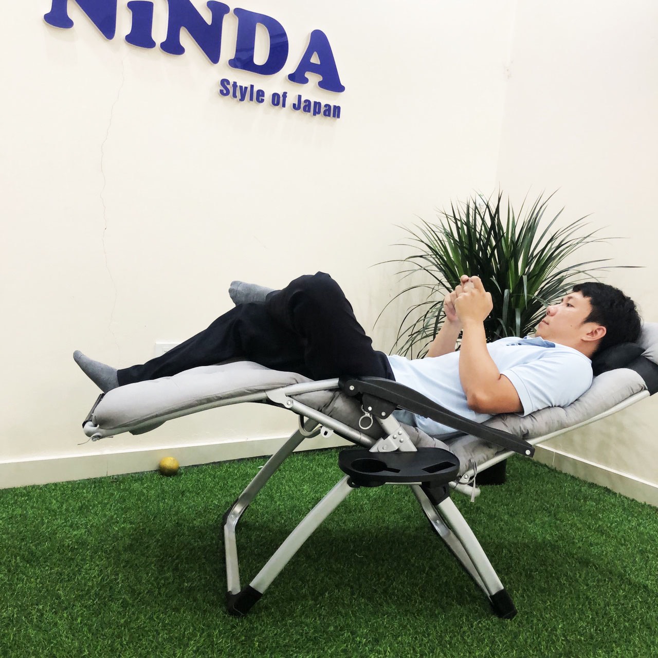 Ghế xếp thư giãn ninda ndg830 gấp gọn, có khoá sắt