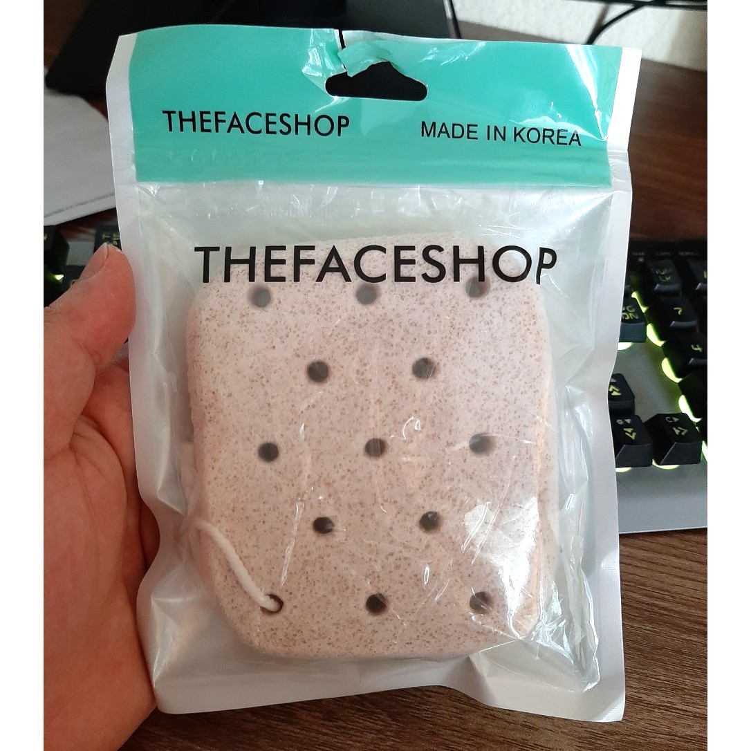 Bông rửa mặt bọt biển tẩy da chết Thefaceshop