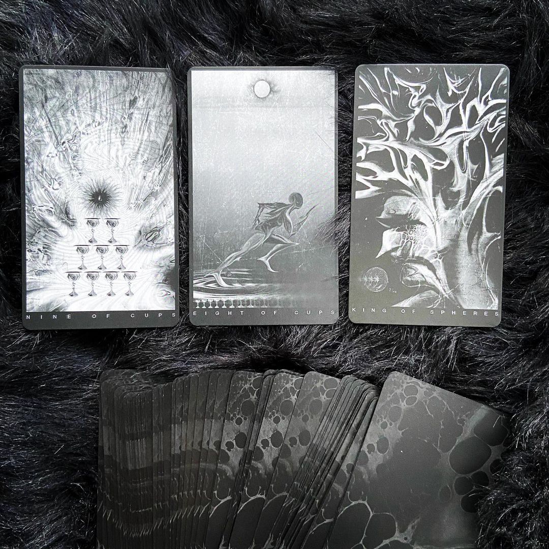 Black Tarot