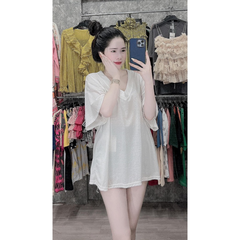 Áo thun cổ tim giấy