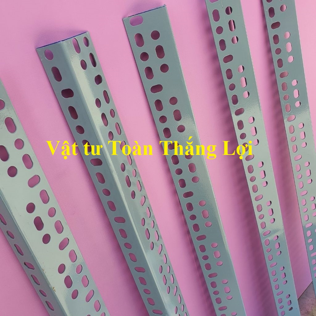 ( Dài từ 30cm đến 60cm ) Sắt V lỗ đa năng V4x4cm hoặc V3x5cm