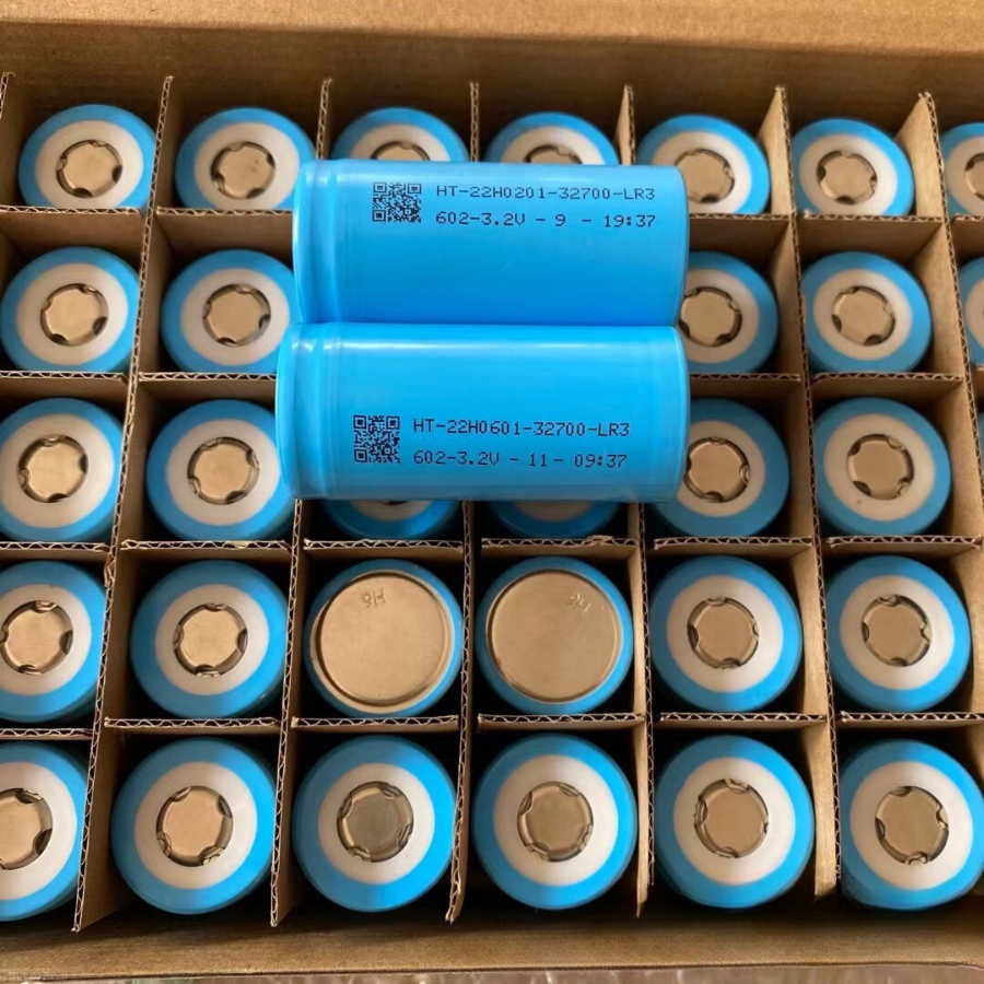 Pin lithium sắt 32700- 3.2V 6.0Ah (Chống cháy nổ, có thể dùng cho NL mặt trời)