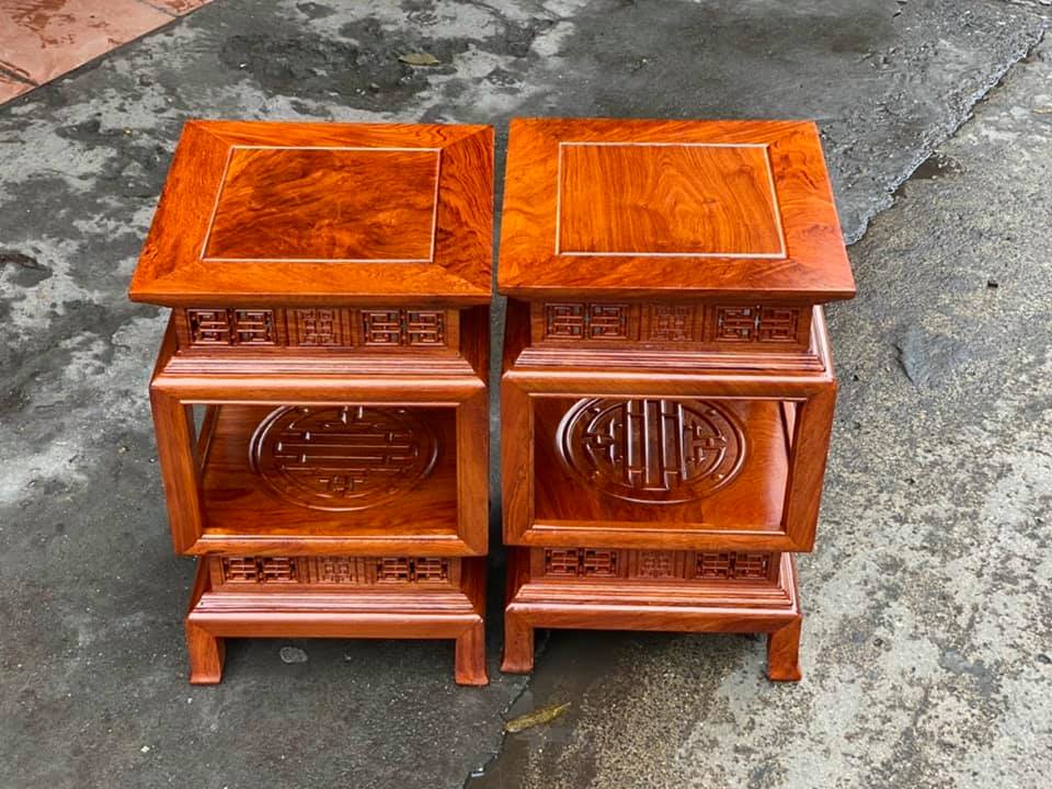 đôn đèn gỗ  hương đá kích thước mặt 30  cao 60 cm