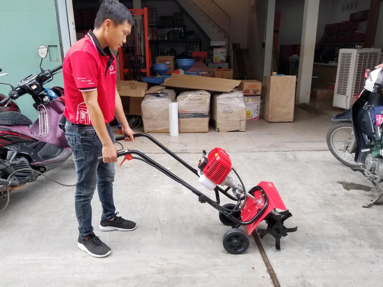Máy xới đất mini động cơ 2 thì