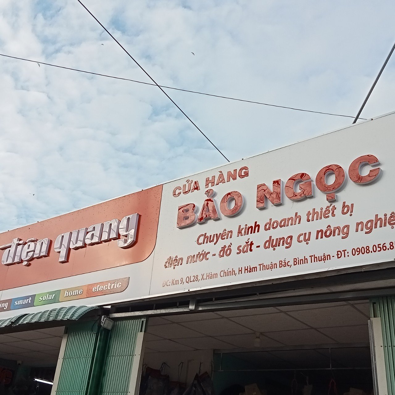 Cào cỏ 8 răng nhọn cào Đa năng