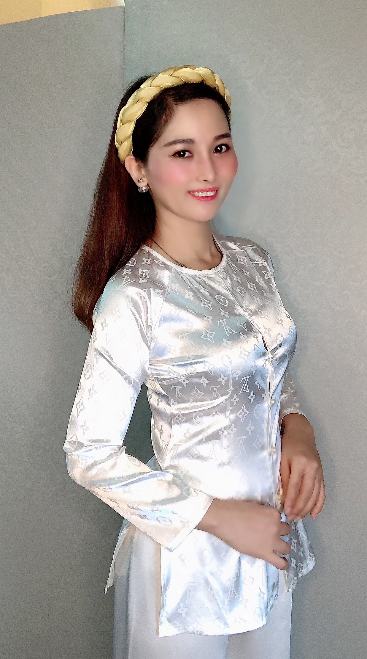 ÁO BÀ BA L**V (KHÔNG KÈM QUẦN)