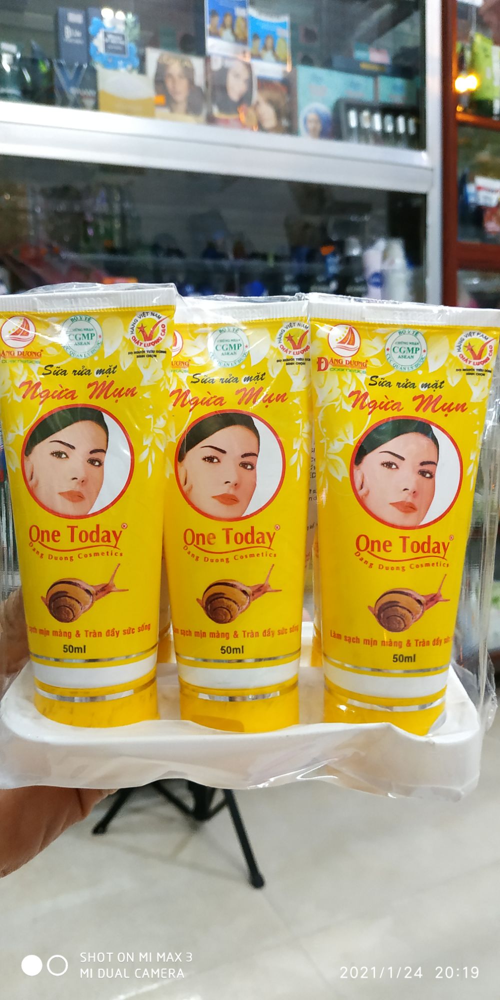 Sữa rửa mặt ngừa mụn one today 50ml!
