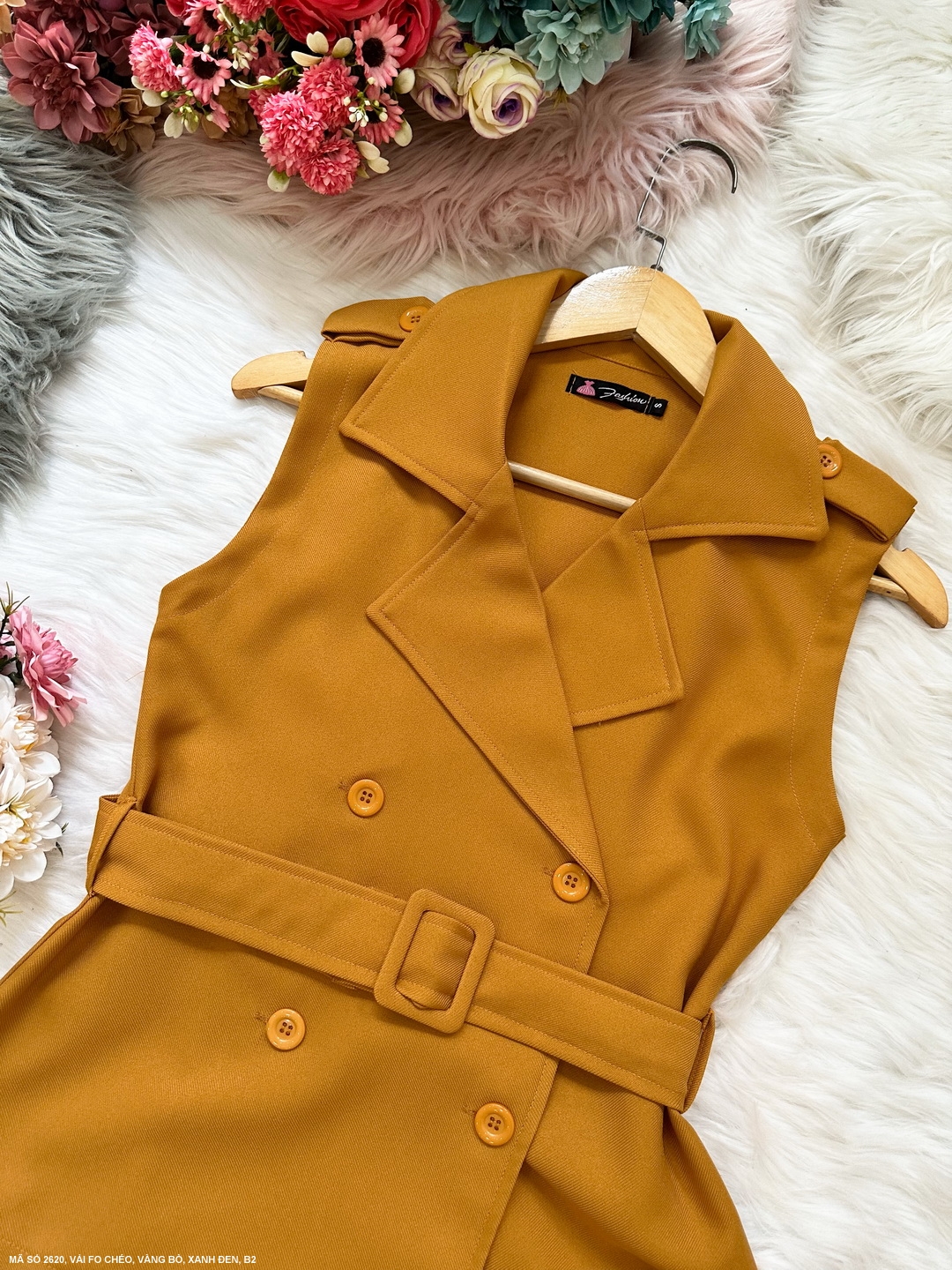 Mydu Shop |    Ms 2620 Set of Collared Vest, Elegant for Going Out with Waist Tie
