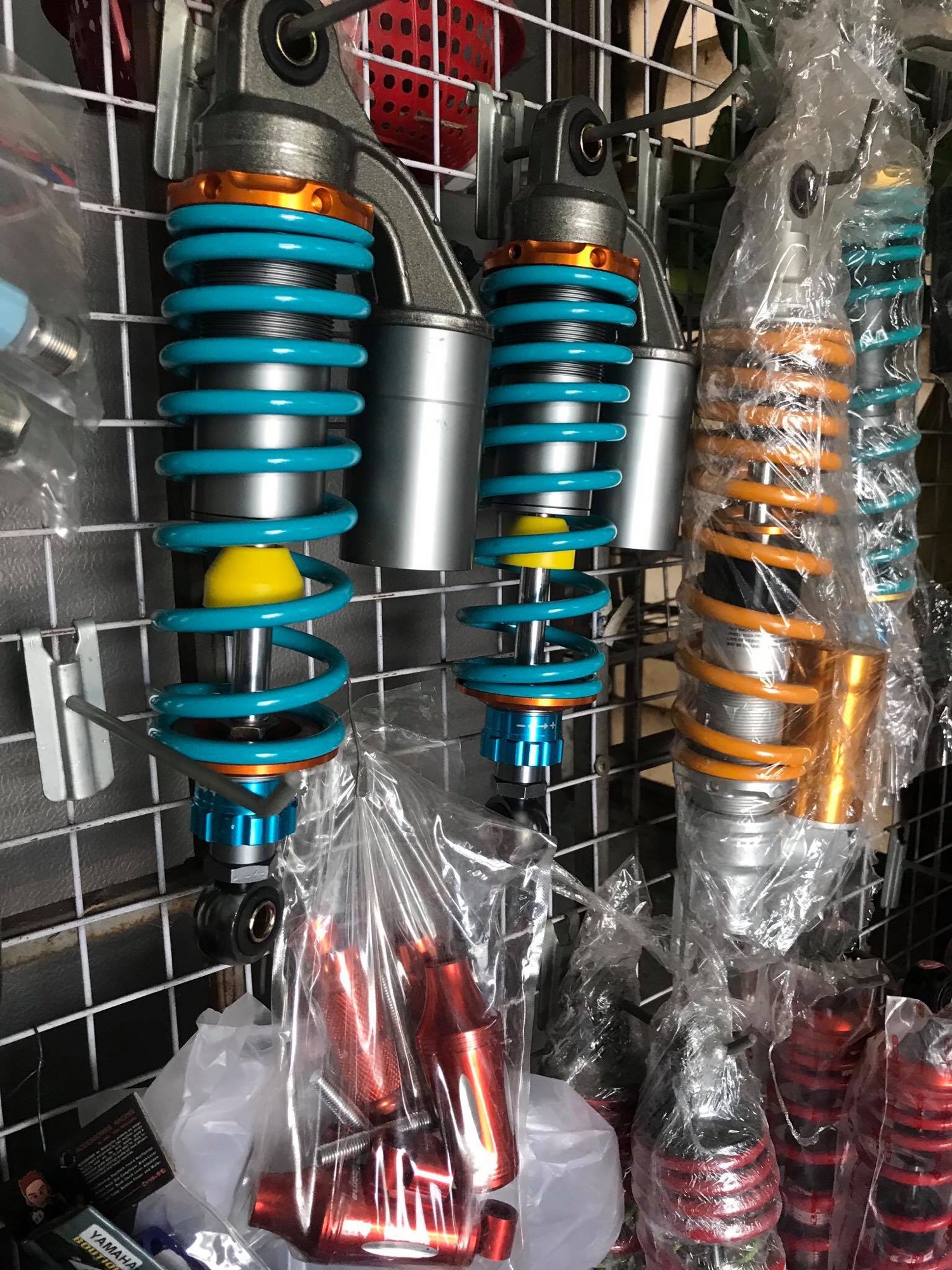 Phuộc nitron gắn sirius loại 1