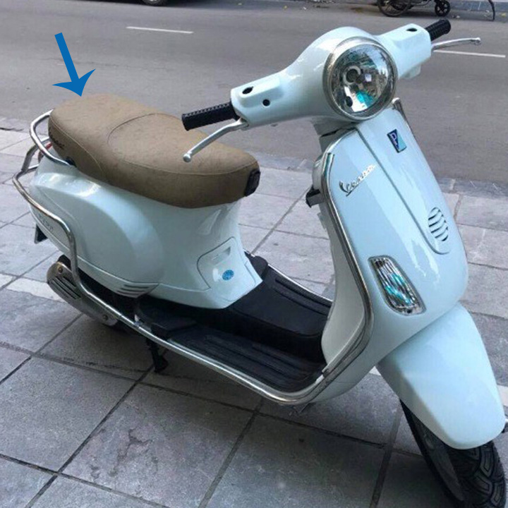 Vỏ yên VESPA xịn mẫu 2010 - màu VÀNG