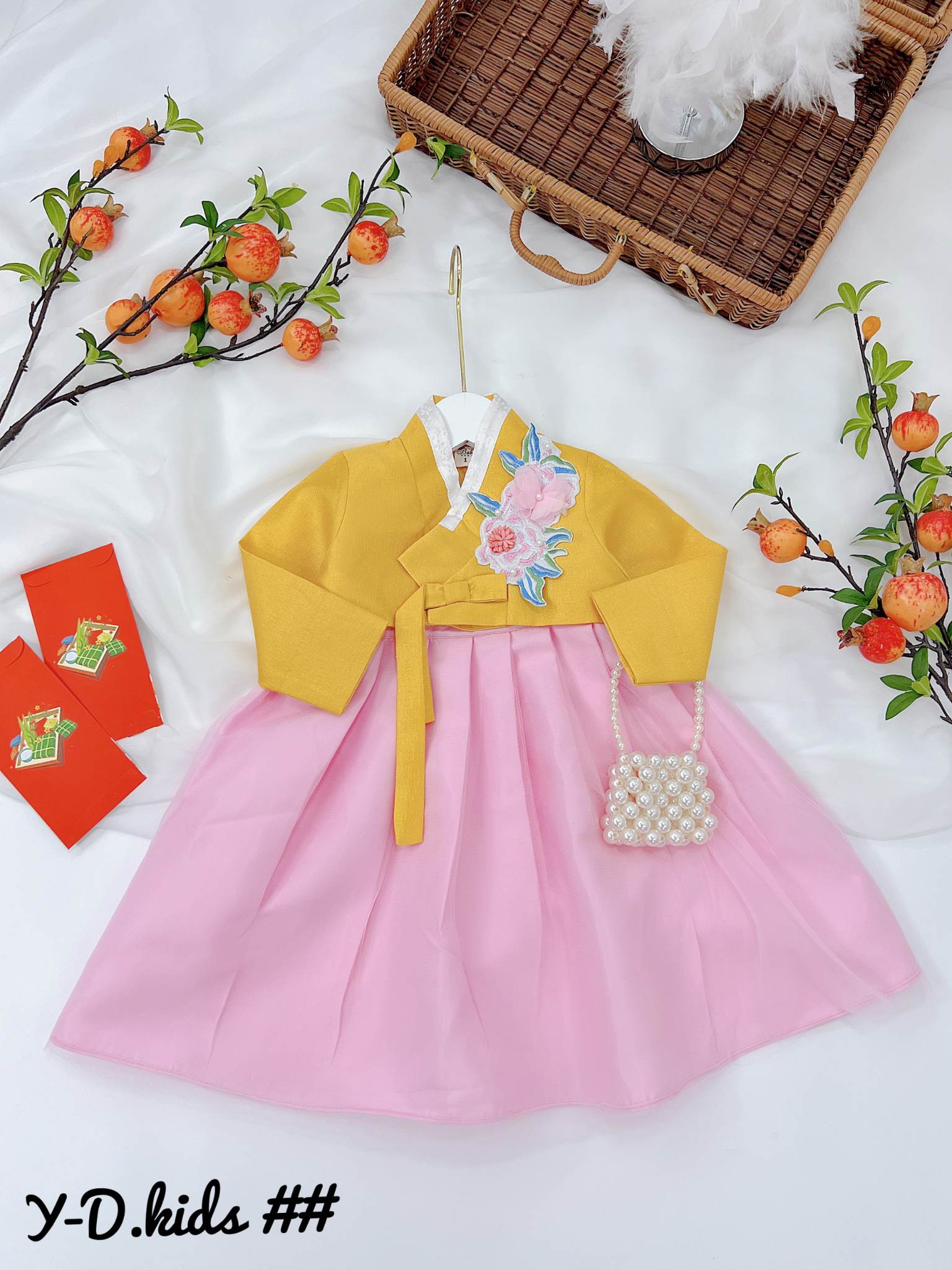 Hanbok hàn quốc cho bé gái vui xuân 2023