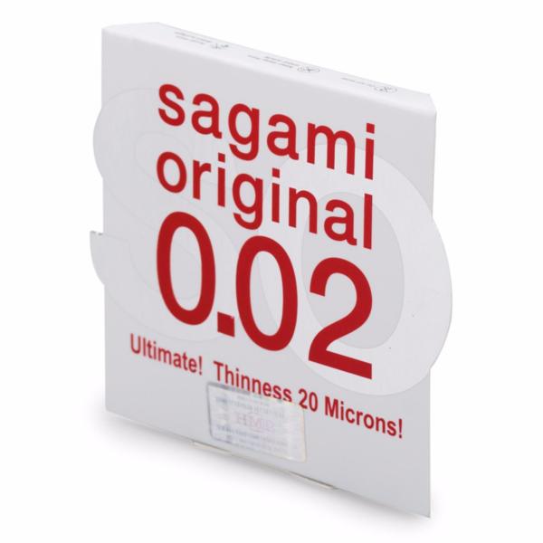 Bao cao su Sagami 0.02 mm siêu mỏng (2 cái)