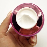 Kem Mụn Trắng Da Liền Sẹo 18g E5