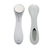 [HCM]Máy massage mặt DS-039 bằng ion (Trắng)