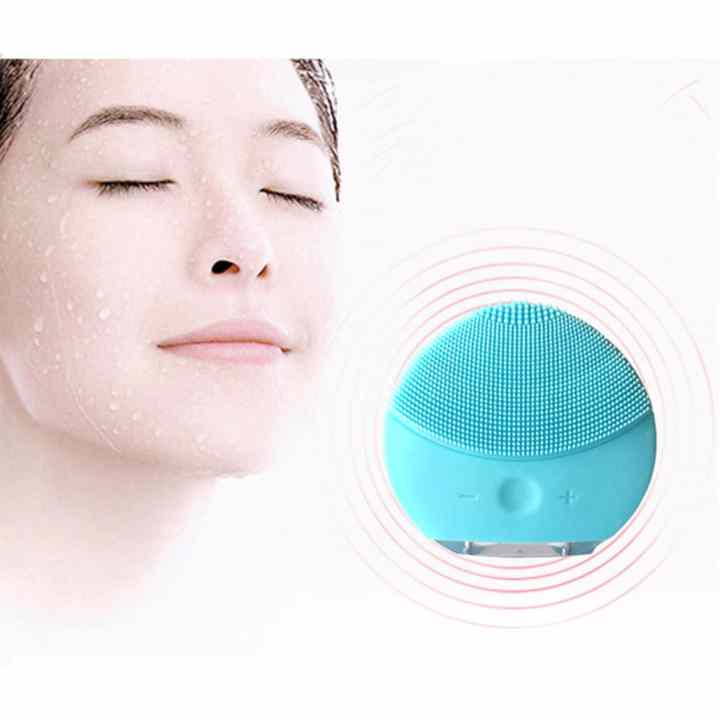 Máy massage rửa mặt silicon chất lượng tốt + Tặng Kèm 1 thẻ Giá tot 360