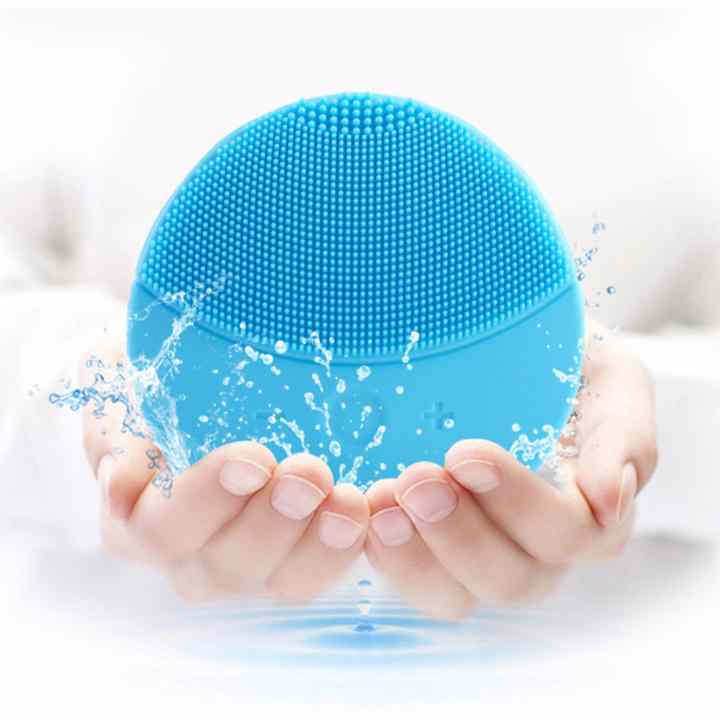 Máy massage rửa mặt silicon chất lượng tốt + Tặng Kèm 1 thẻ Giá tot 360