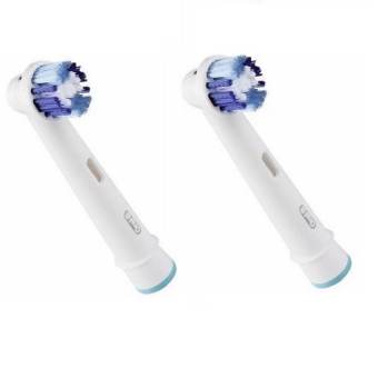 Vỉ 2 đầu bàn chải đánh răng điện Oral B Braun (Trắng)
