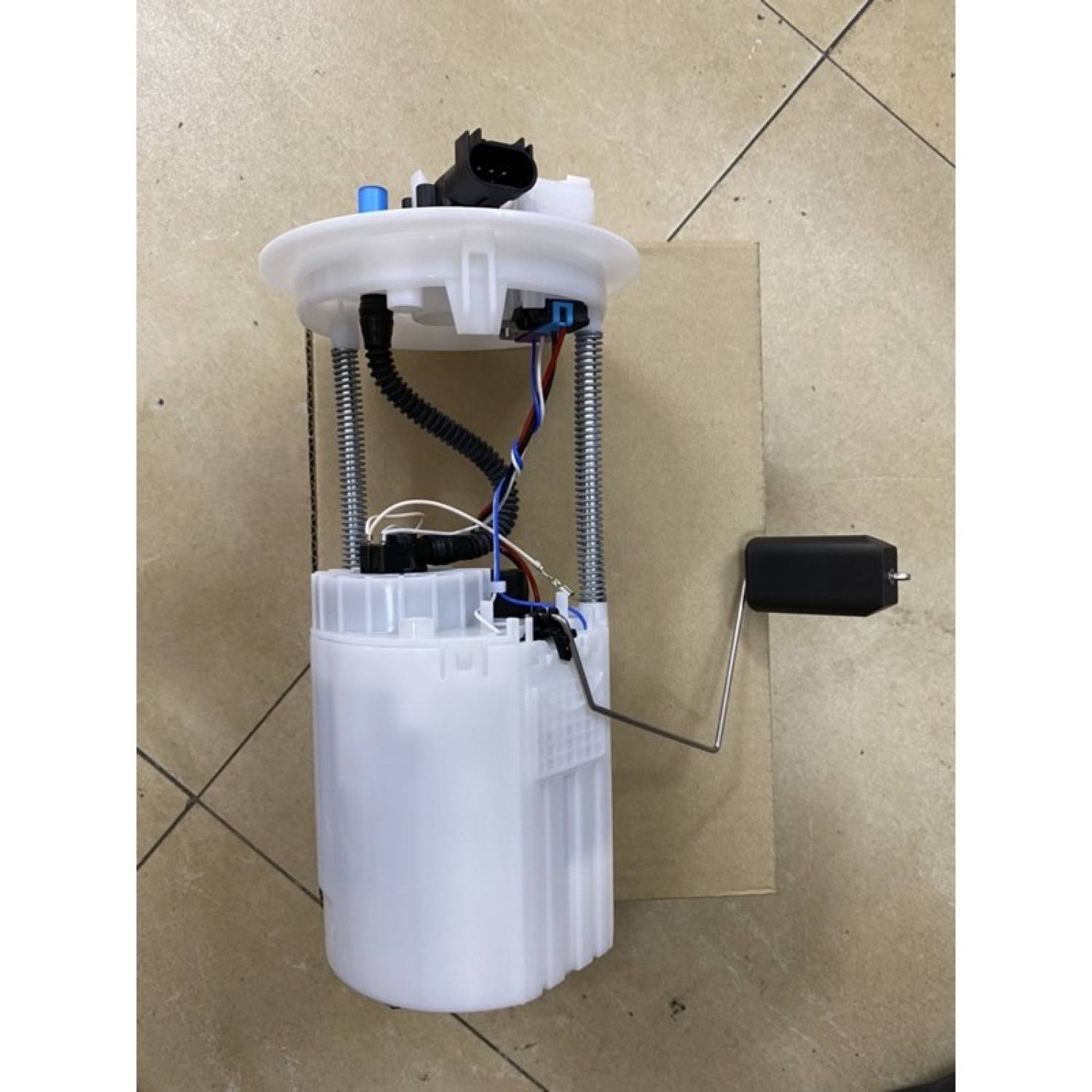 Bơm xăng Matiz Groover,Spark nhập Gm:13506848