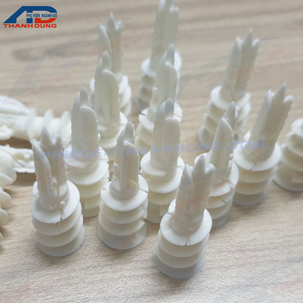 Tắc Kê Bắn Tường Thạch Cao