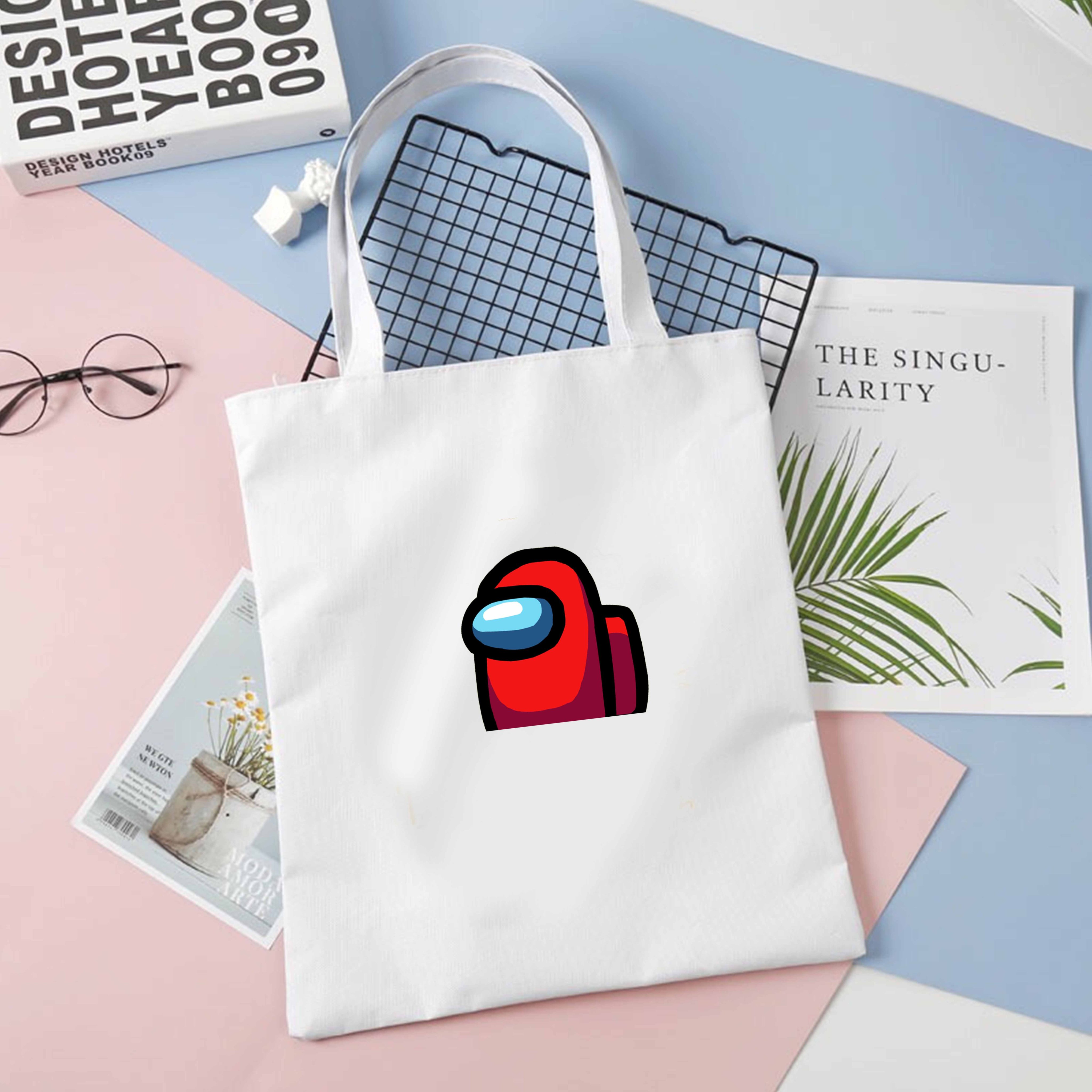 Túi tote vải đeo đen trắng in hình Among Us