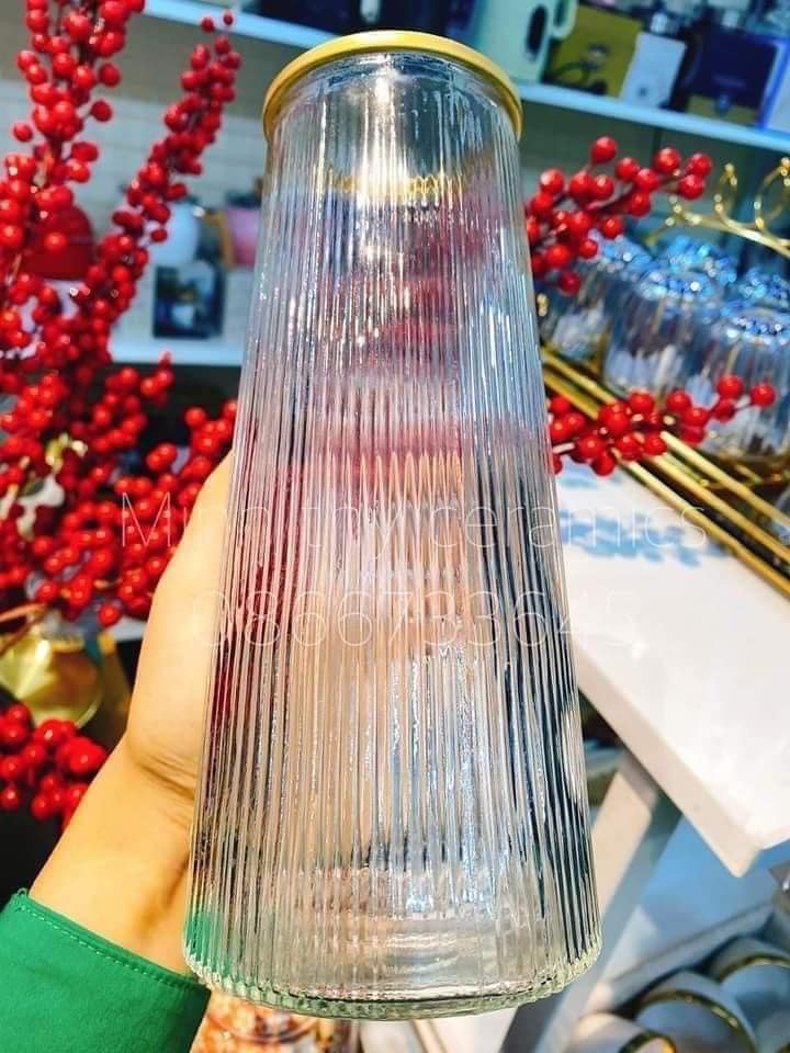 set 2 bình hoa thuỷ tinh cực đẹp