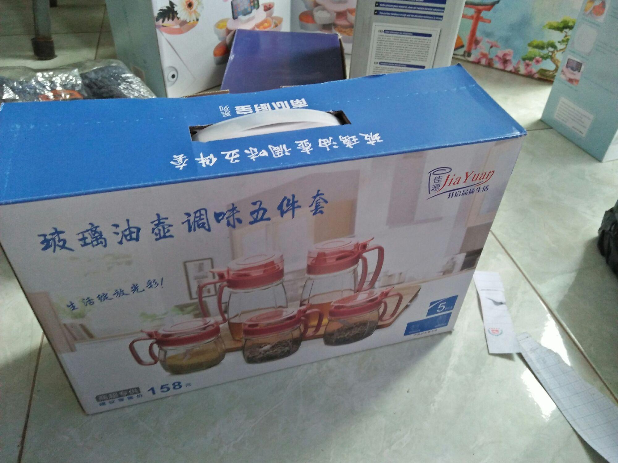 bộ một bình và 6 cốc thuỷ tinh