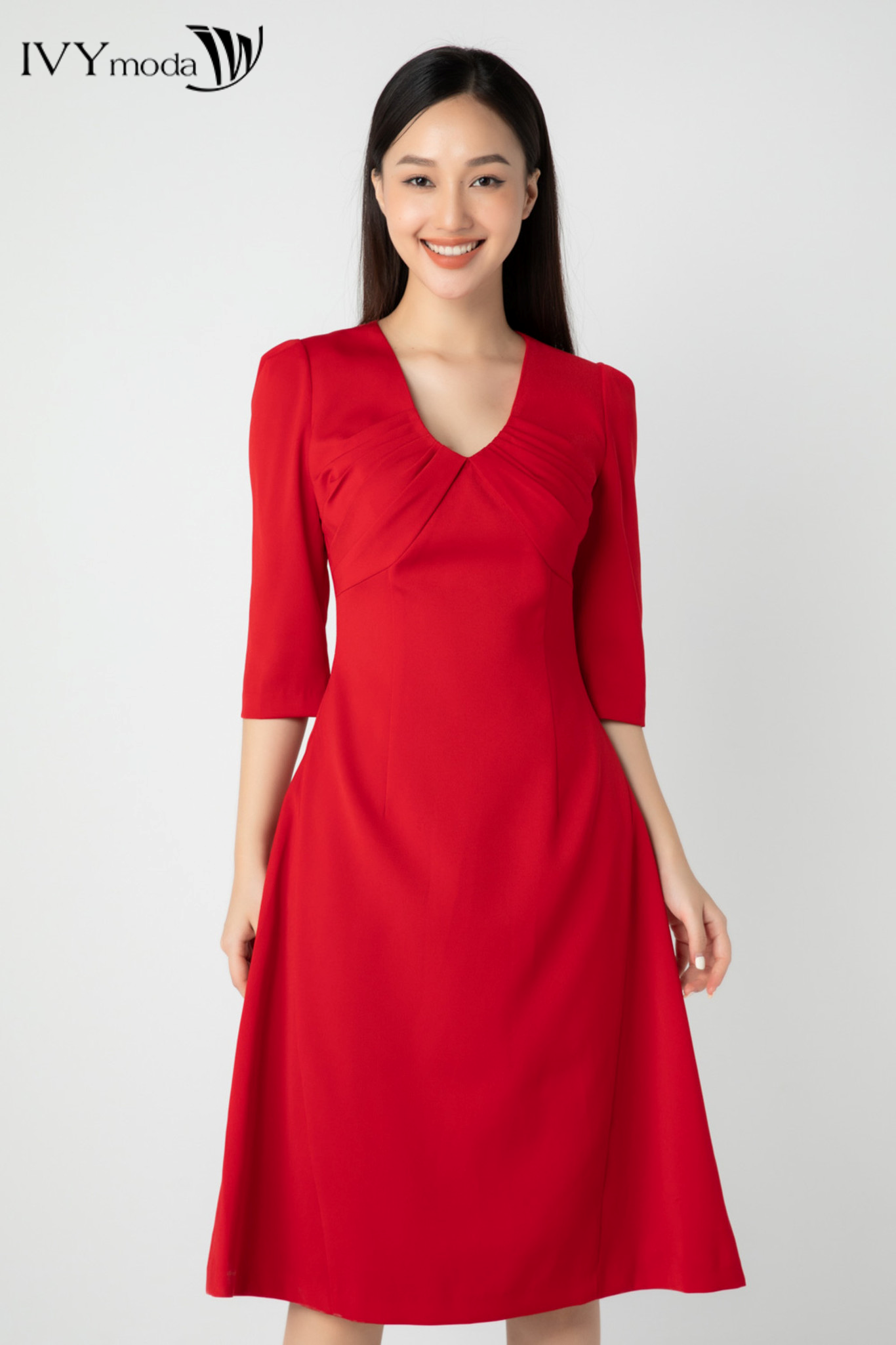[ Nhập mã LAZSOCIAL10 - Giảm 20% tối đa 99K đơn 199K ] Đầm lụa dáng chữ A IVY moda MS 48B9021