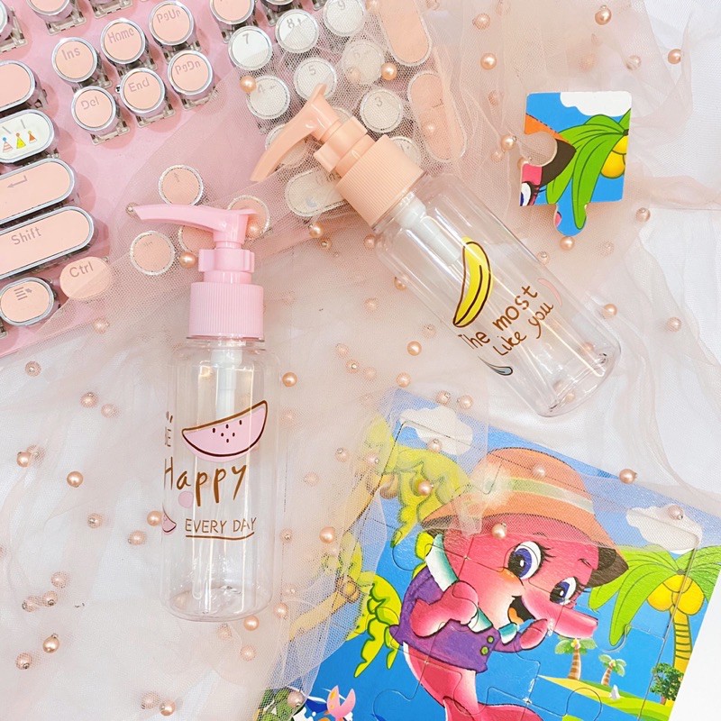 Cute multilayer travel mini cosmetic extract bottle (shiped random patterns)