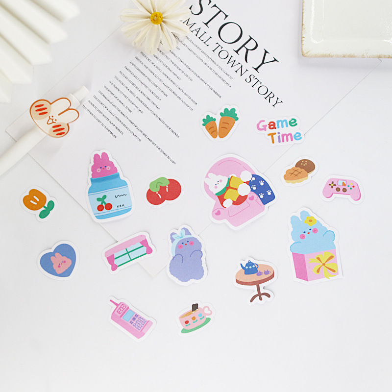 Set 40 giấy dán sticker gấu, thỏ, cô gái dễ thương