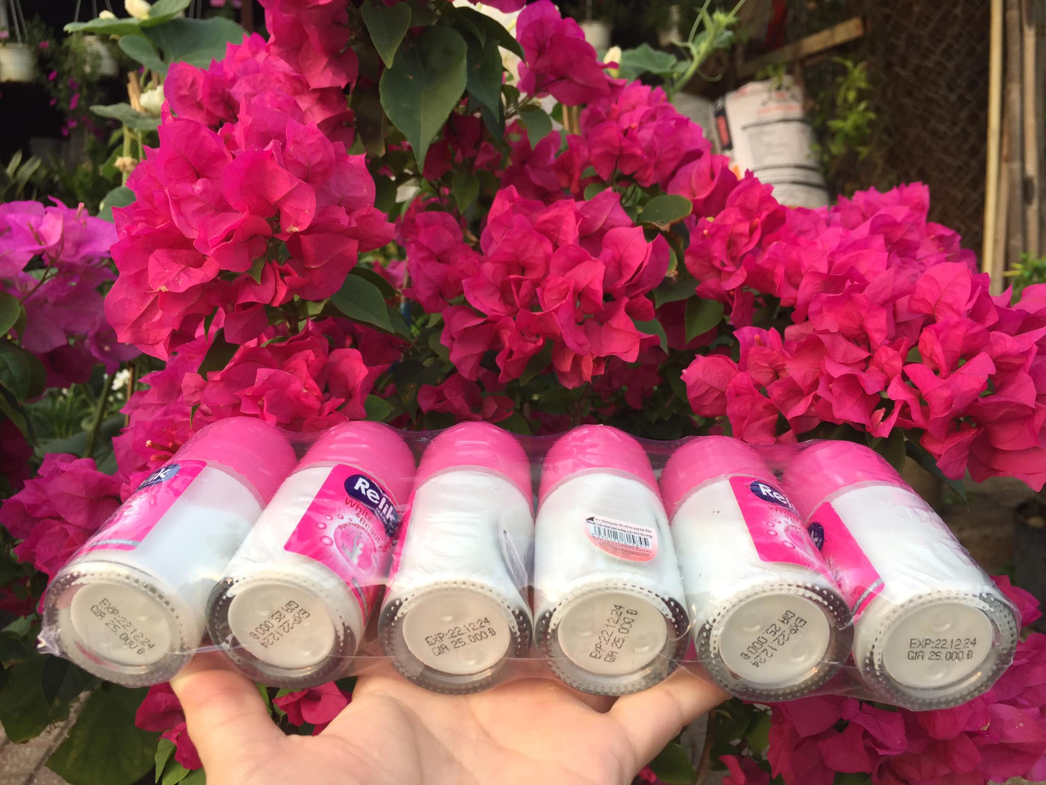Combo 2 chai lăn nách khử mùi trắng da Relik 25 ml