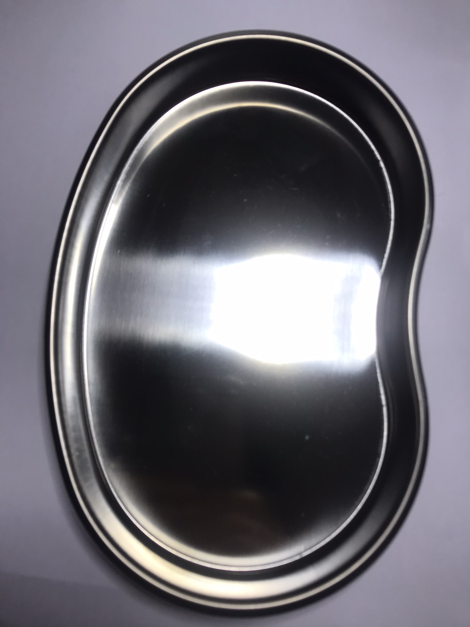 Khay inox hạt đậu dùng trong y tế, spa