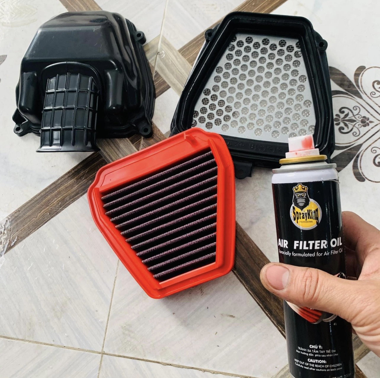 Tẩm Dầu Lọc Gió Sprayking