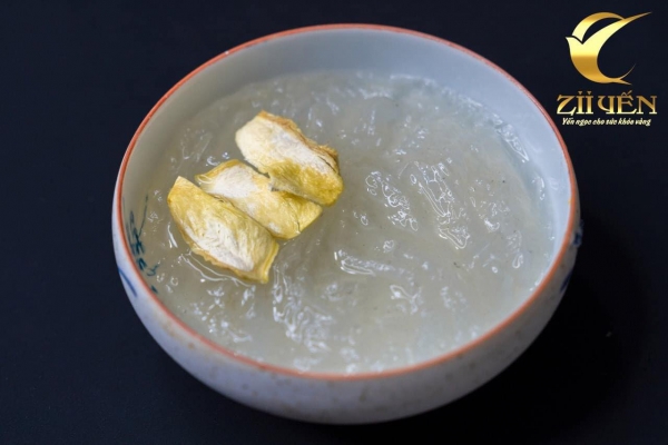 Tổ yến chưng tươi