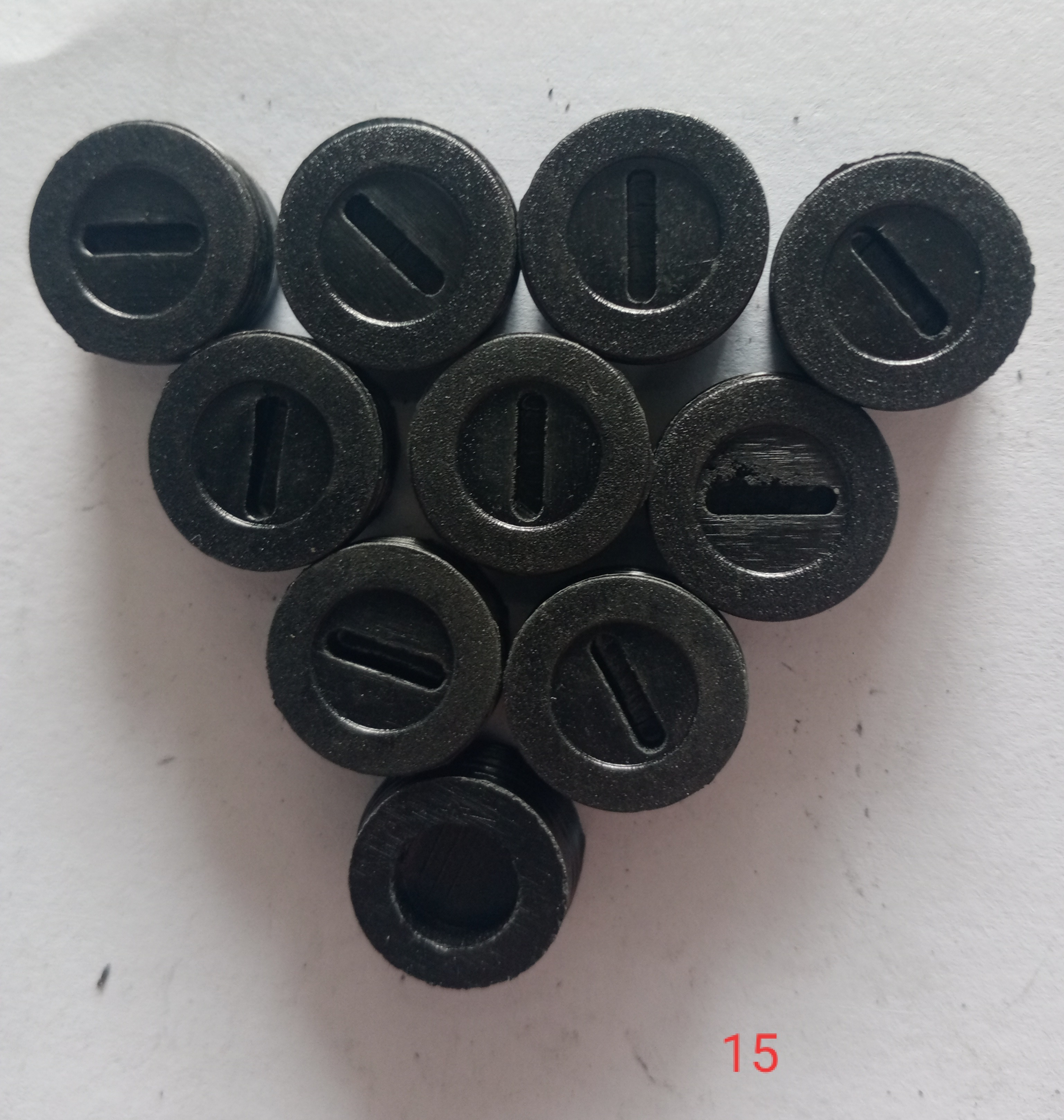 2 cặp (4 chiếc) nắp chổi than nhiều kích thước khác nhau/ 2 cặp nắp than máy khoan, máy mài, máy cắt sắt, máy bào...