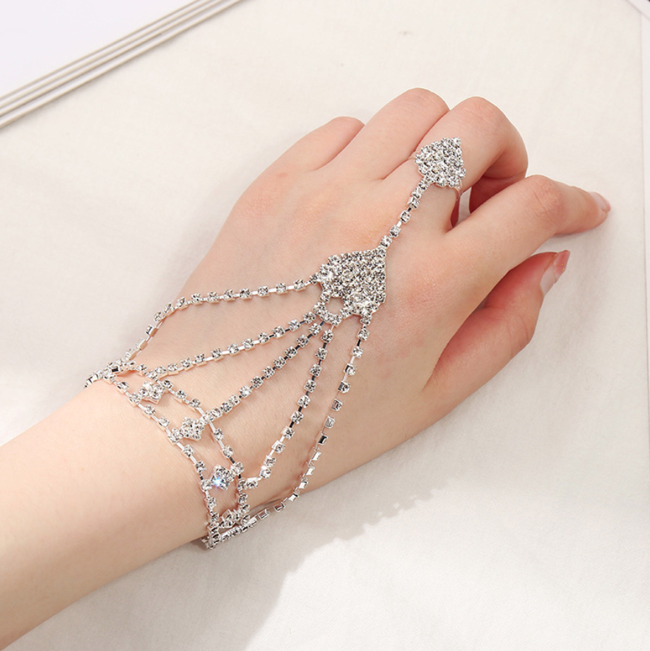 [HCM]Lắc tay liền nhẫn hình trái tim đá pha lê cao cấp có video