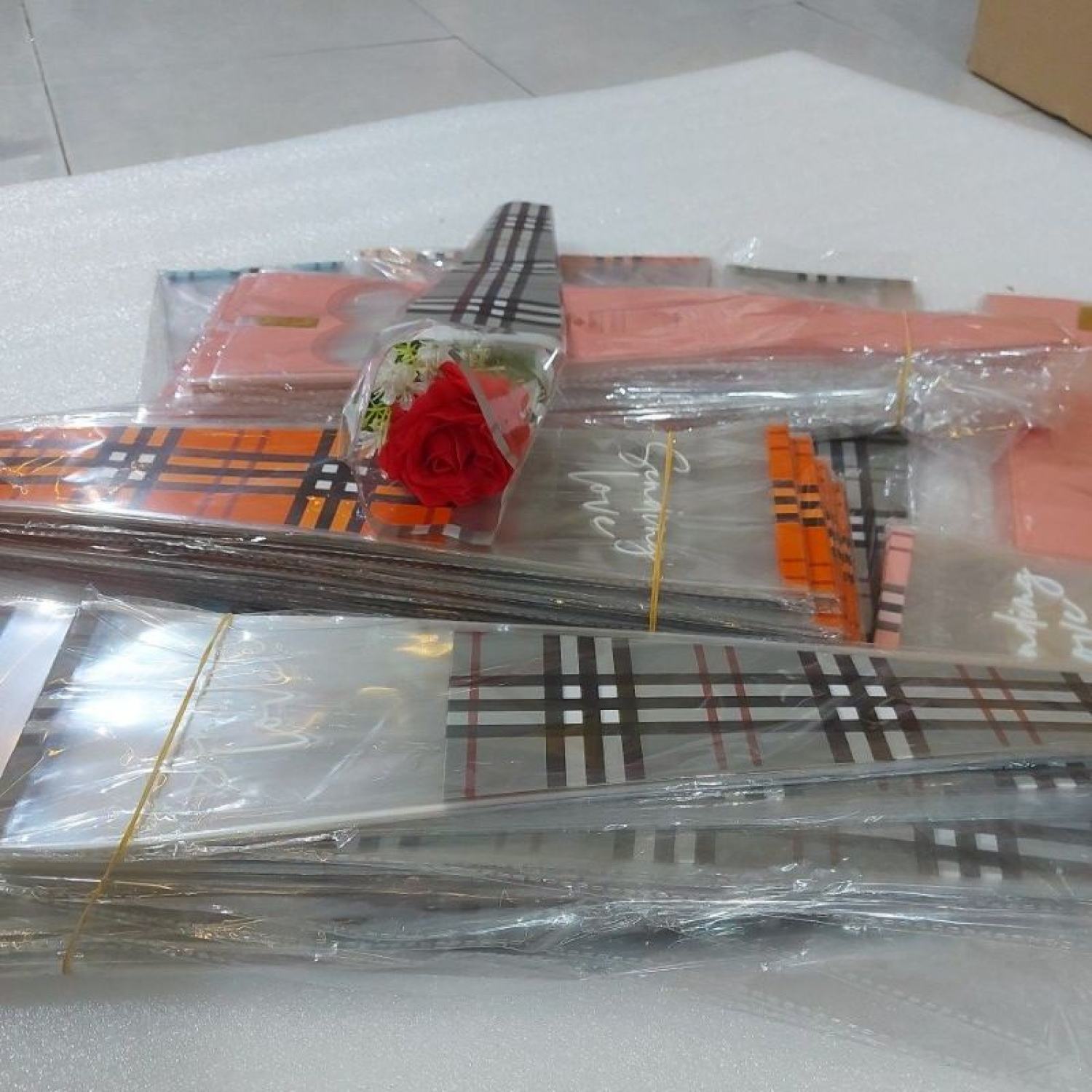 BỊCH ĐỰNG HOA 1 BÔNG  ( XẤP 50 CÁI ).