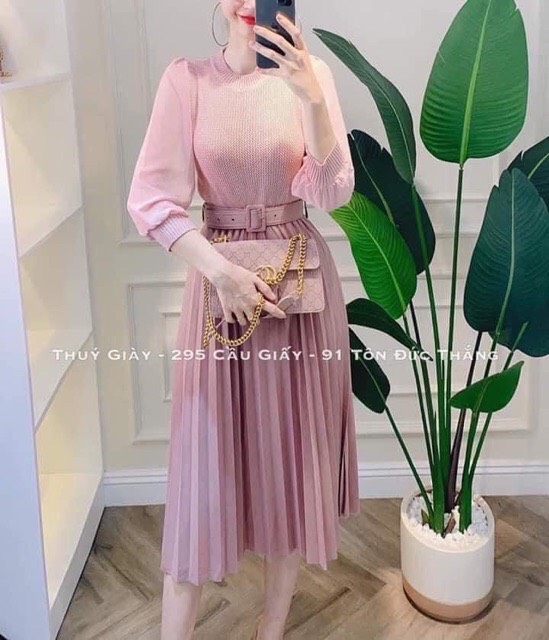 Chân váy xếp ly dáng dài kèm đai ( đai lỗ)