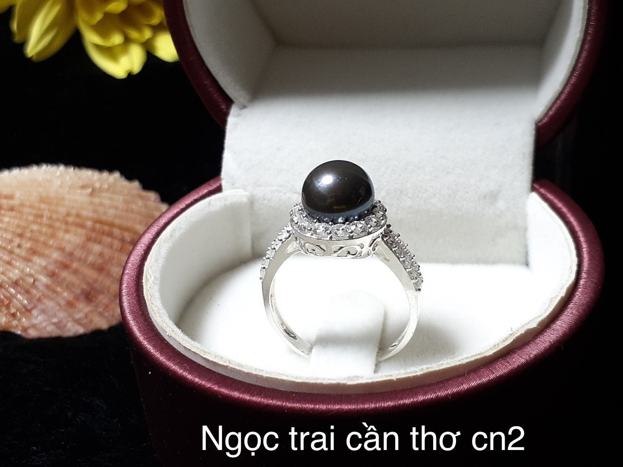 Nhẫn ngọc trai thật màu đen sang chảnh