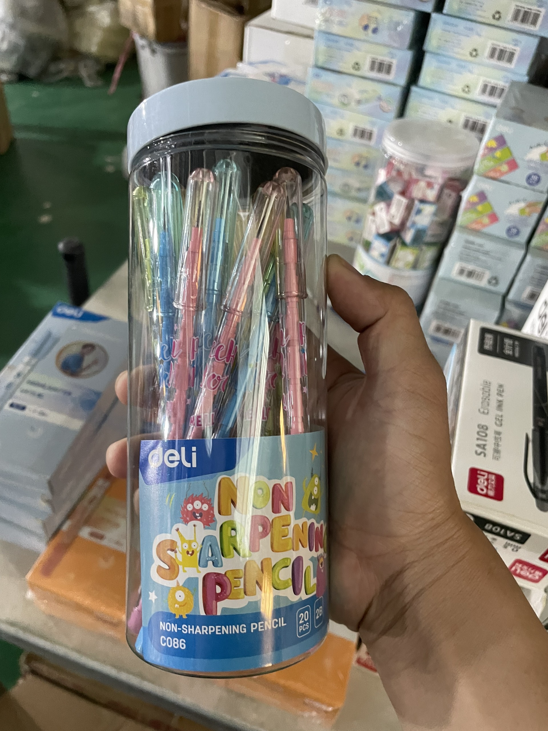 (1 Cây) Bút chì khúc Monster Friends 2B Deli C086