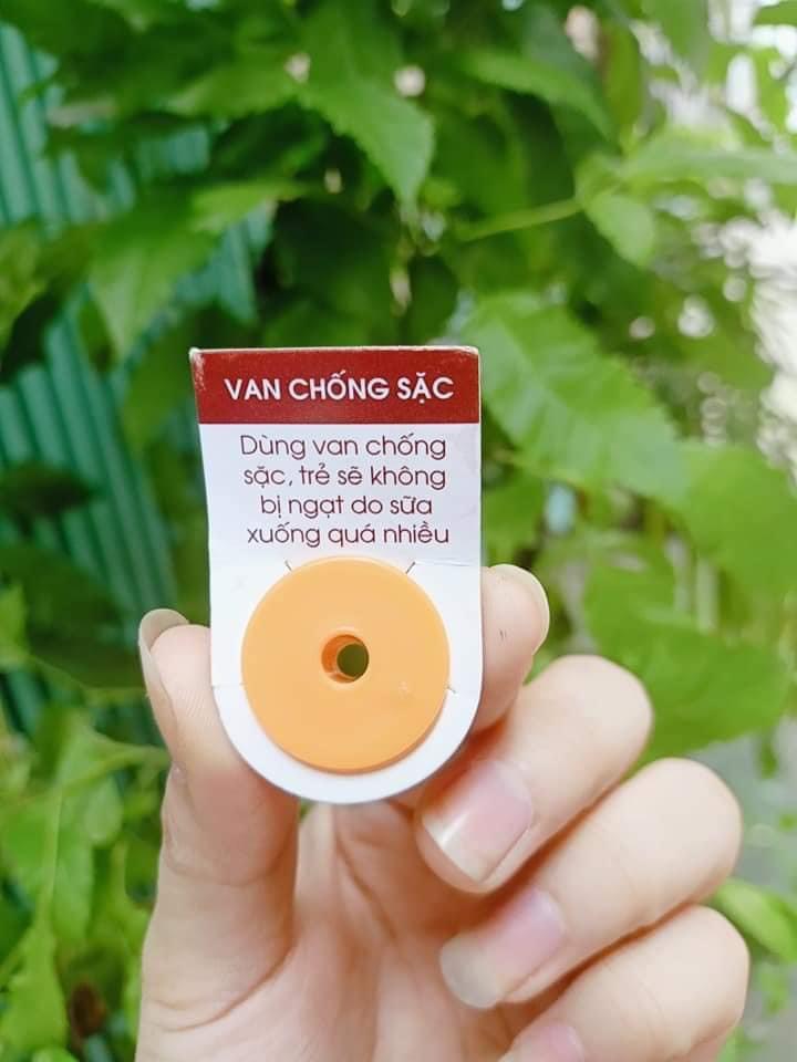 Bình sữa nhựa PPSU 140ml Wesser cho bé sơ sinh cổ hẹp dòng cao cấp có kèm van chống sặc Kem