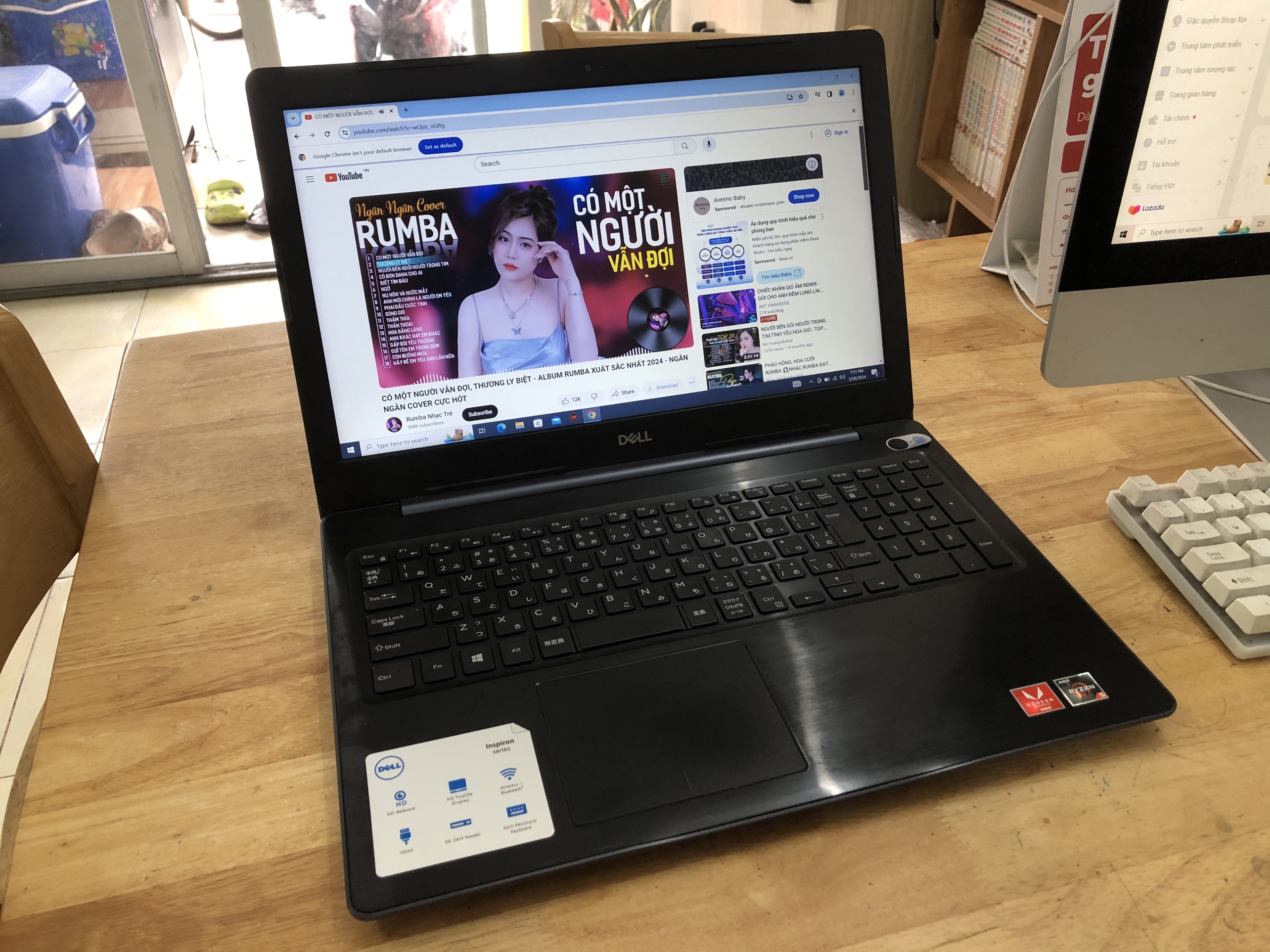 Laptop dell inspiron 5575 ryzen 5 2500u ram 8g ssd 256g 15.6inch fullhd