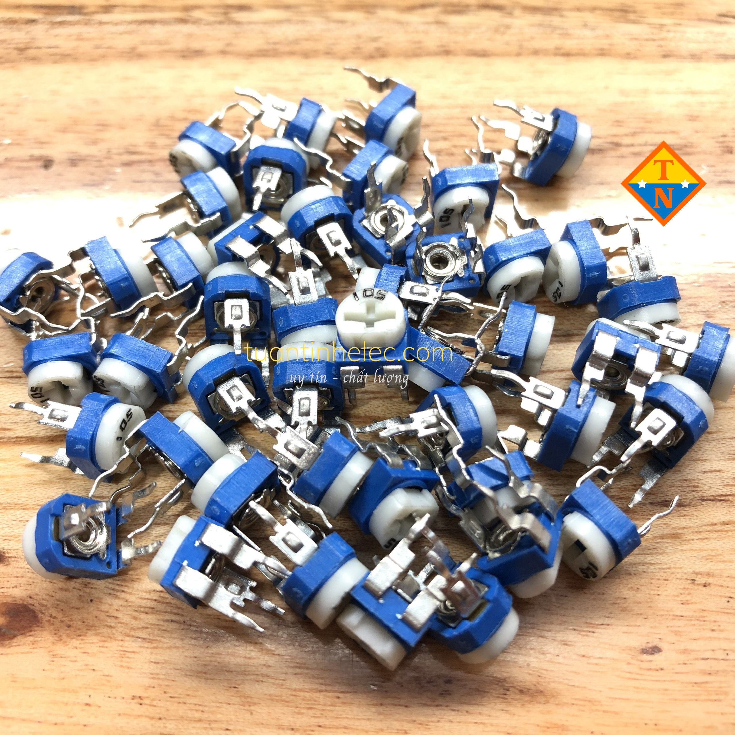 ( 5 con)  Biến trở Tam Giác RM065 (Biến Trở Cúc Áo) 103-105 (10K - 1M)