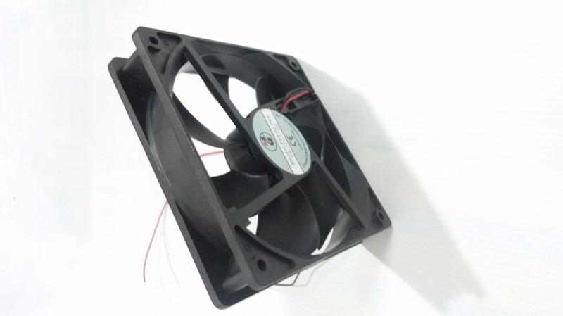Quạt tản nhiệt 12V