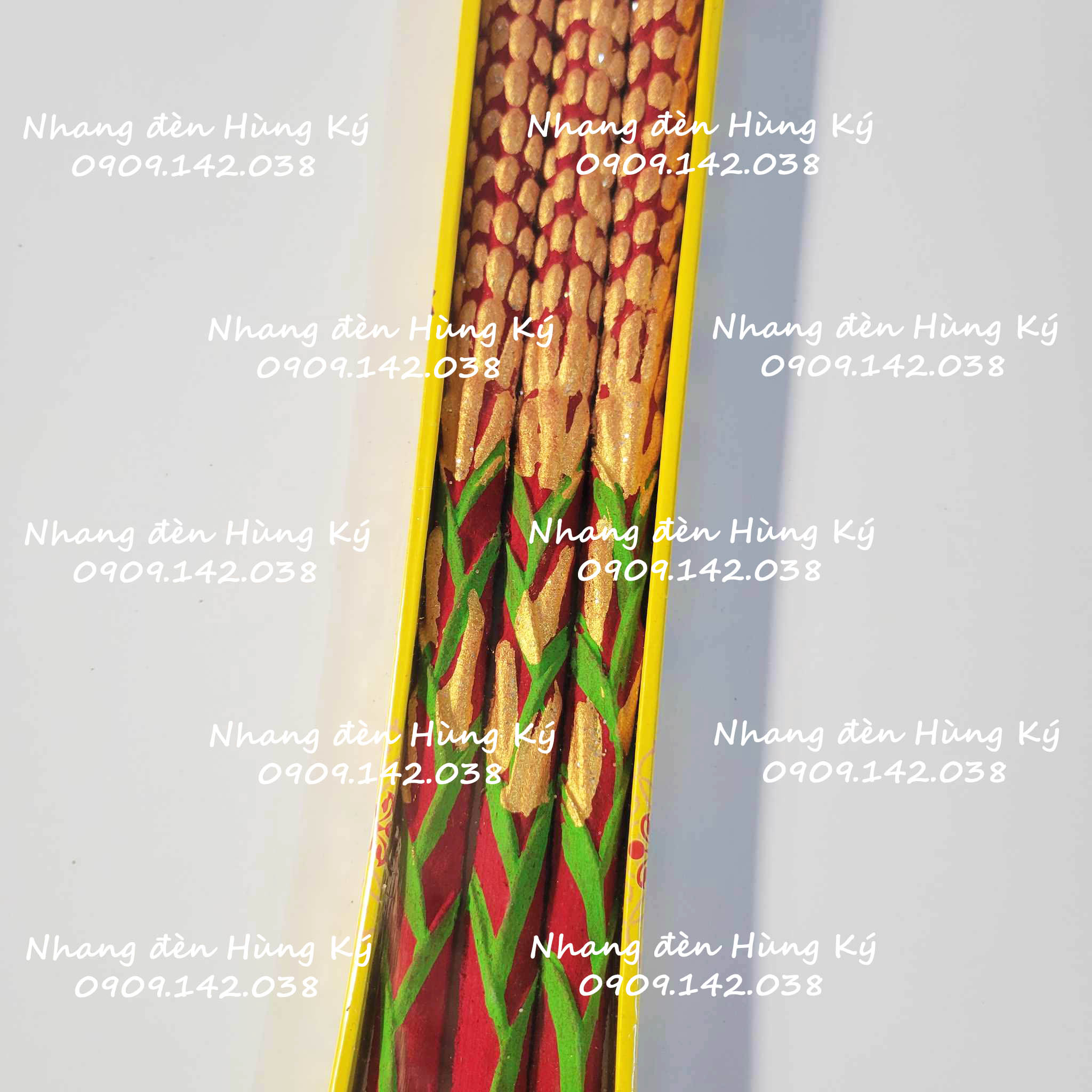 Nhang 3 cây bông huệ đứng tàn 5T